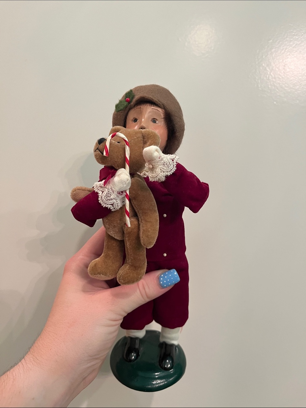 Byers' Choice Ltd. "Girl with Teddybear" Caroler